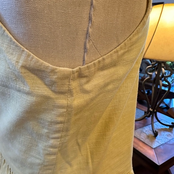 Yellow top - Picture 7 of 9